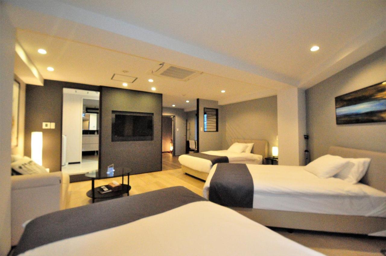 Senlax Inn Ōsaka Extérieur photo